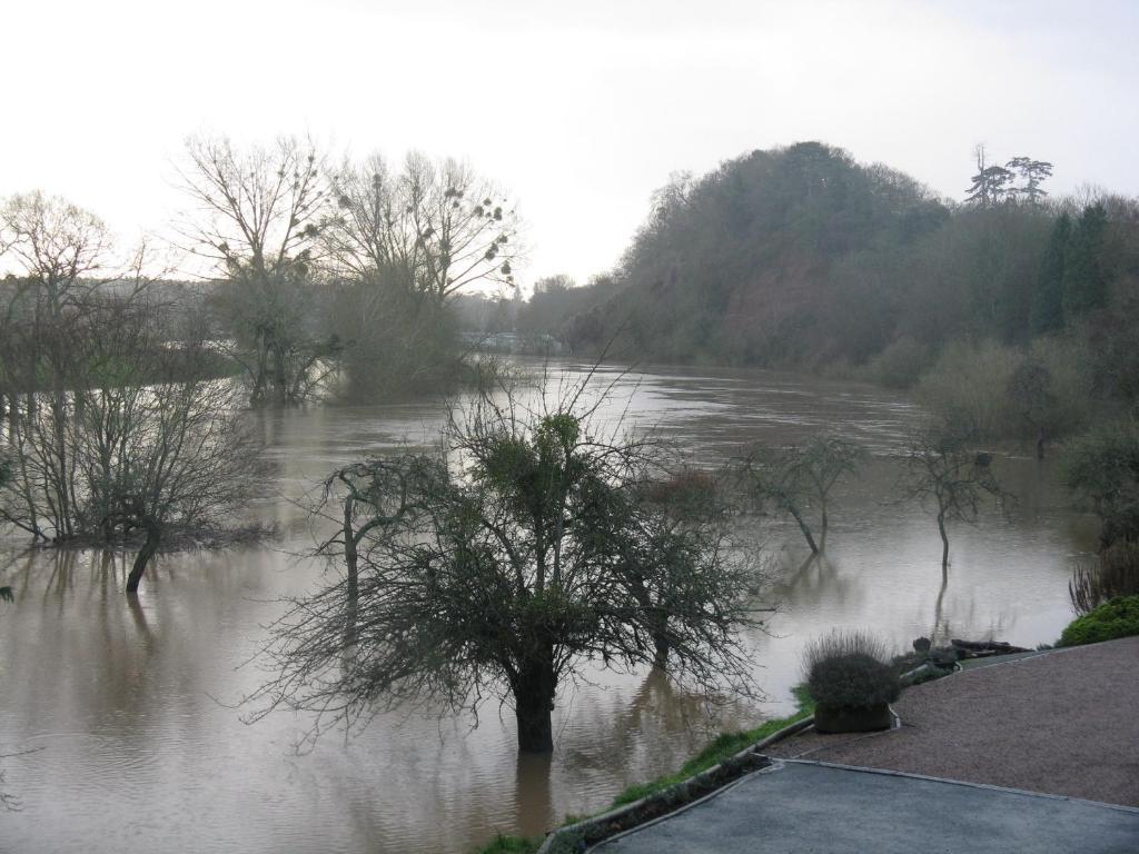 Severnside Bed & Breakfast Great Malvern Extérieur photo